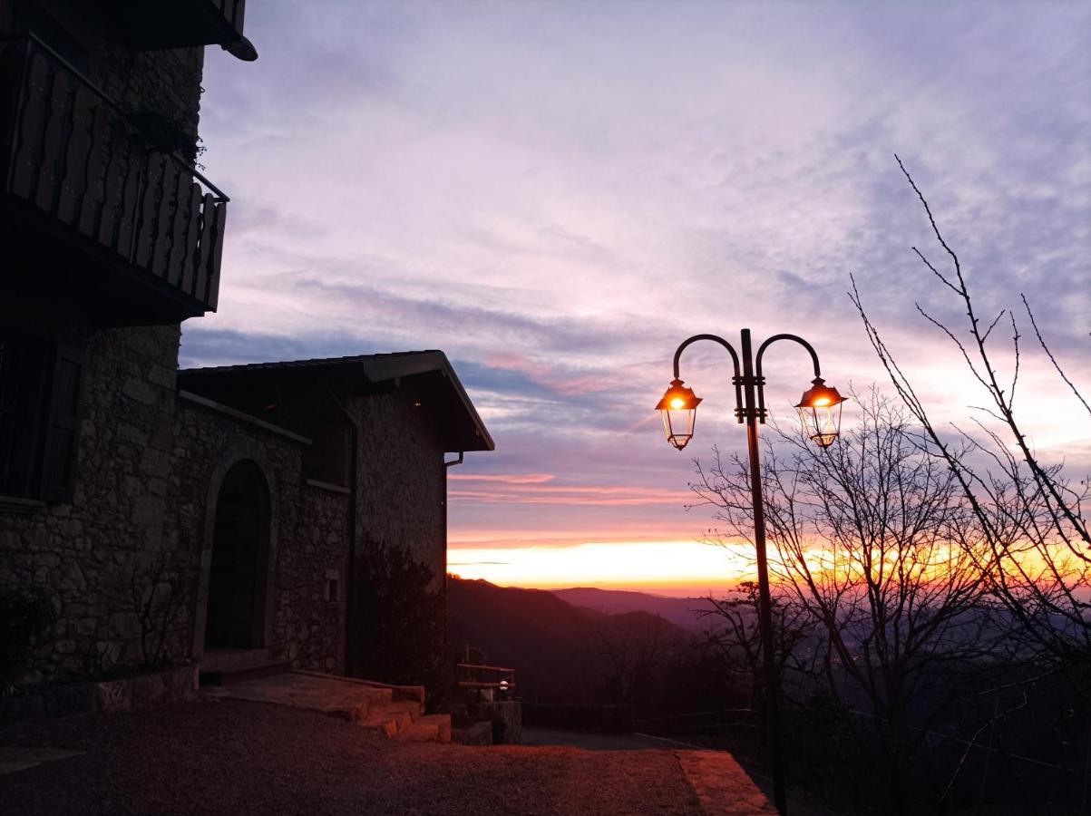 Bed and Breakfast Ca' Baetti L'Antico Borgo Roncola Exterior foto