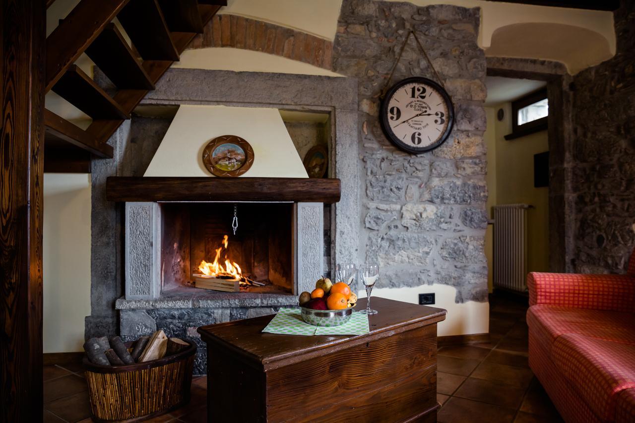 Bed and Breakfast Ca' Baetti L'Antico Borgo Roncola Exterior foto